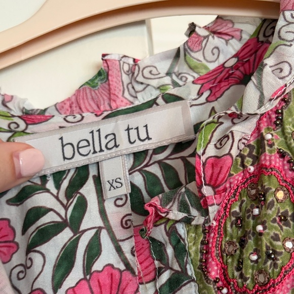 Chic Floral Midi Dress in Pink and Green - Picture 3 of 5